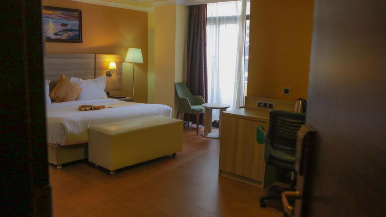 Holiday Hotel 아디스아바바 외부 사진