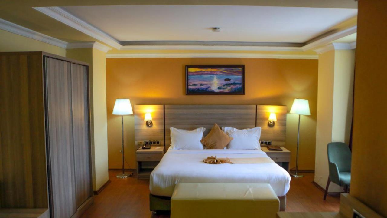 Holiday Hotel 아디스아바바 외부 사진
